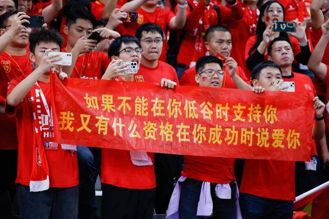 皇马3球星热身半场却没上 安帅：很抱歉我不想换人